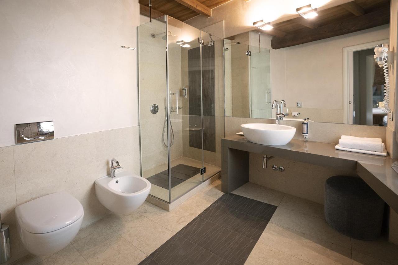 Il Borgo - 1711 Luxury Guest House Arlate Eksteriør bilde